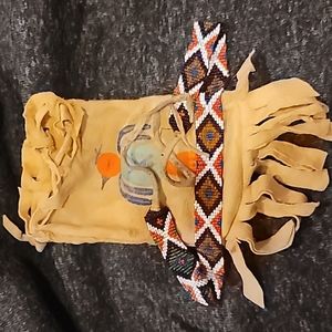 Handmade, Vintage Native American beaded necklace